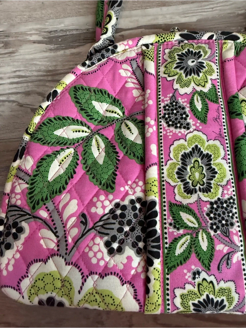 Vera Bradley Eloise Frame Bag In Retired Priscilla Pink Kiss Lock Closure Floral